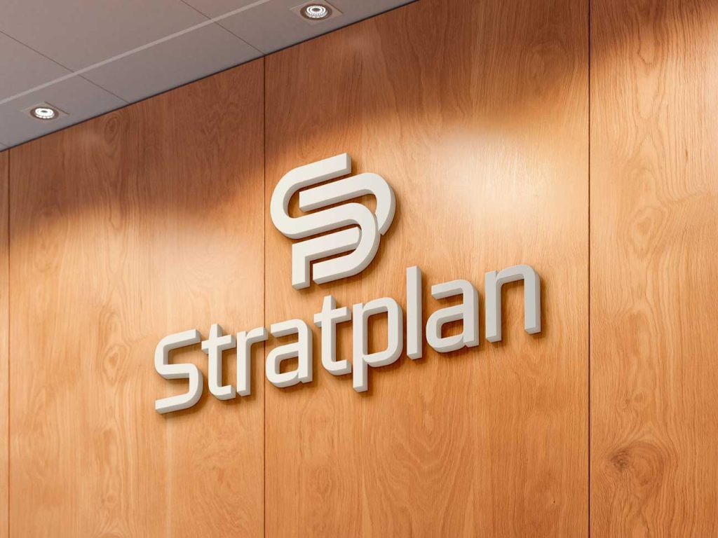 Stratplan logo på vægskilt