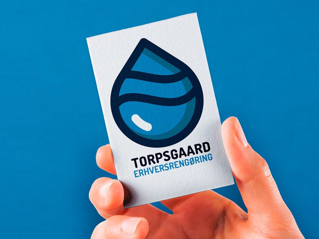 Erhvervsrengøring logo på visitkort